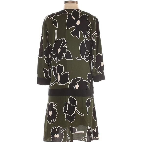 Diane Von Furstenberg Silk Shift Dress Size 4 3/4 Sleeve Floral Print Green - Picture 2 of 9